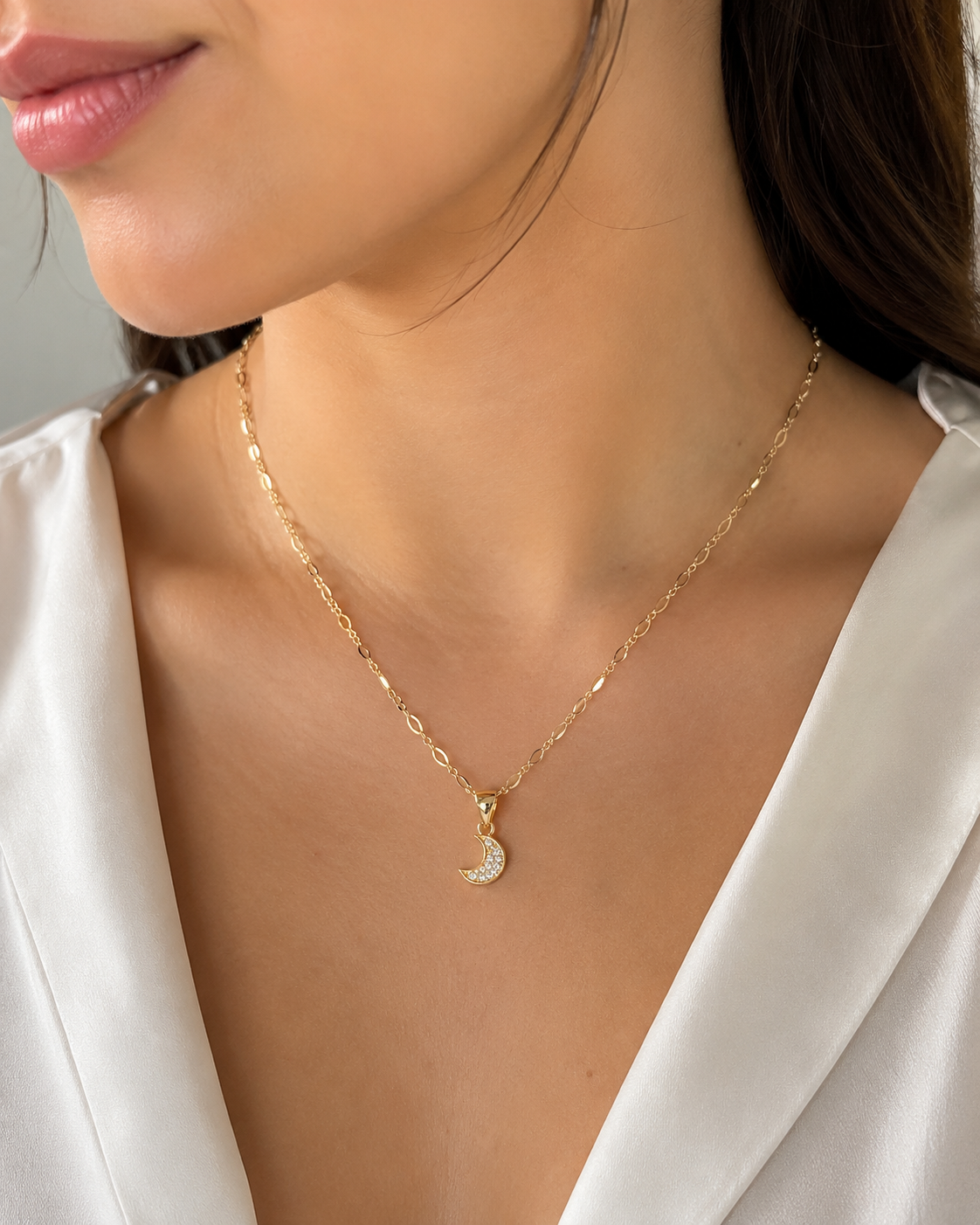 Collar Luna con Circonitas