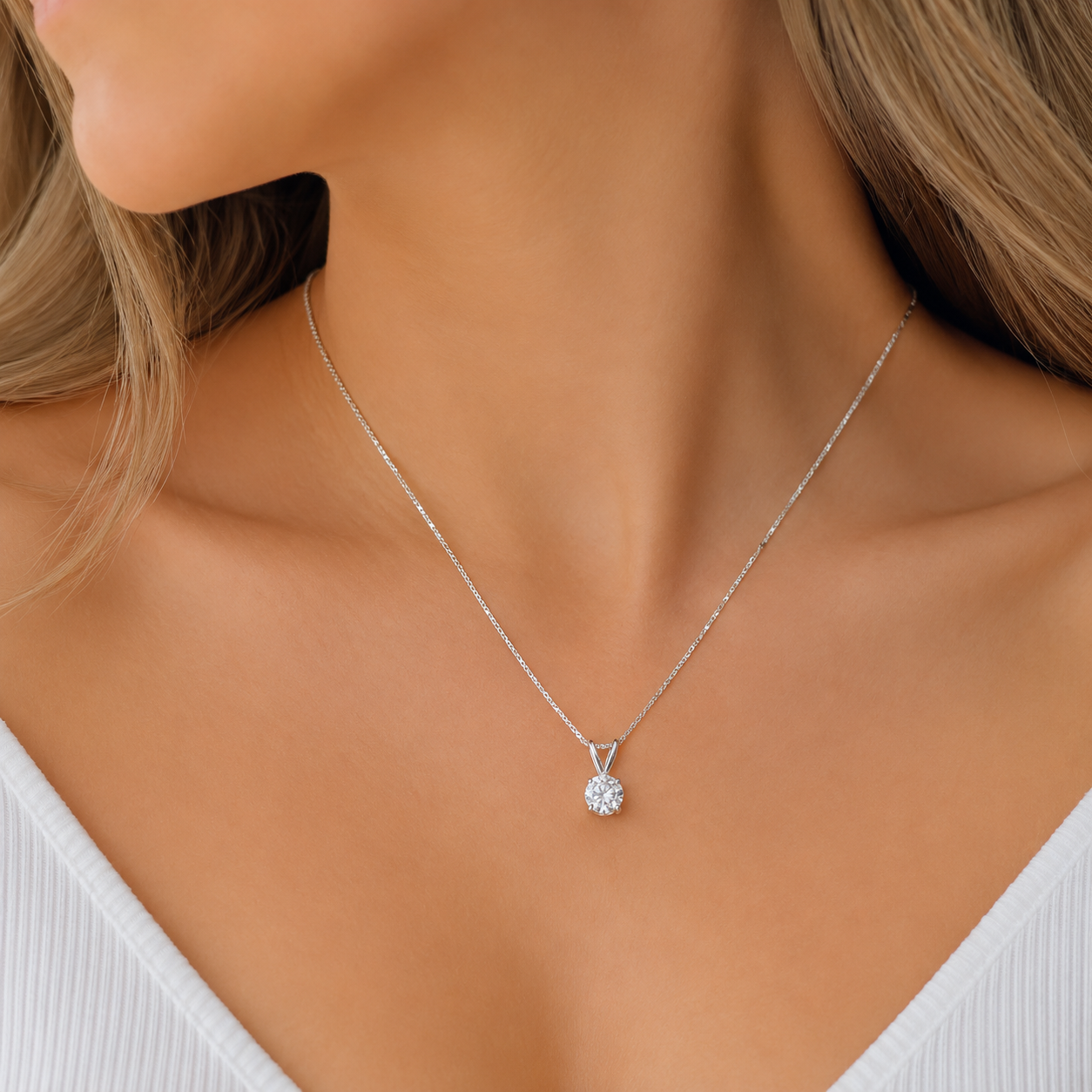 Collar punto de luz en plata