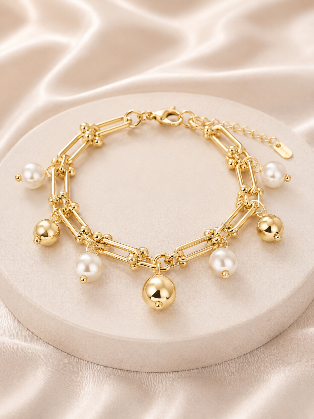 Pulsera Perla Charm