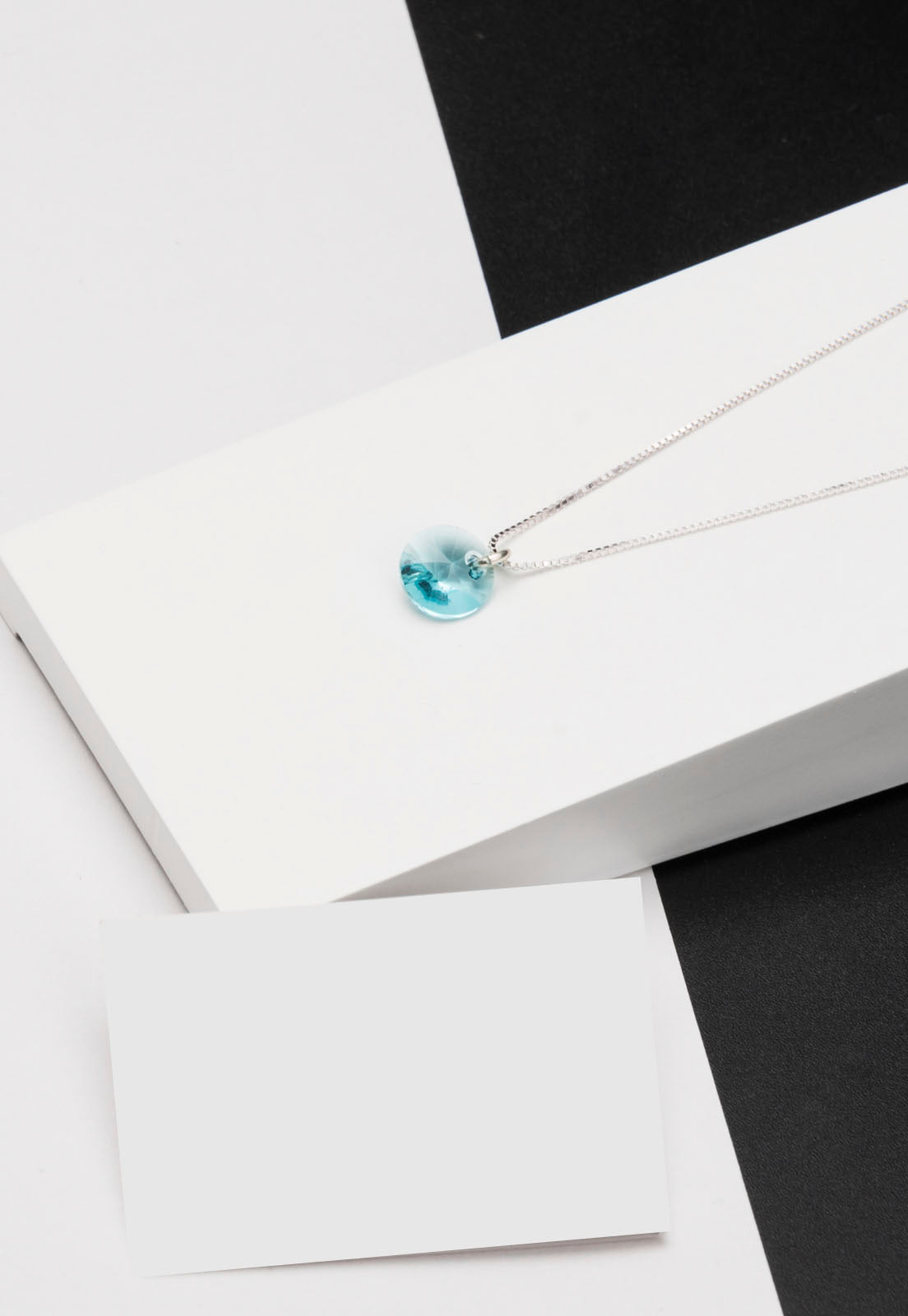 Collar Punto de Luz Plata Italiana 925 y Cristal Genuino Turqueza