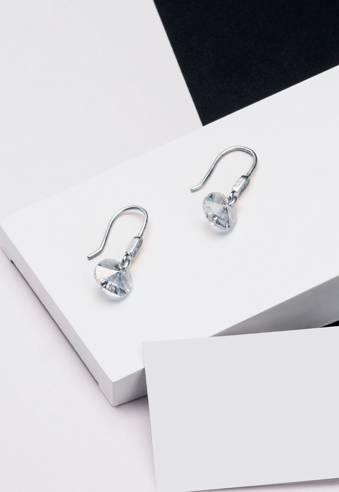 Aros Punto de Luz Circón Plata Italiana 925 y Cristal Genuino BS