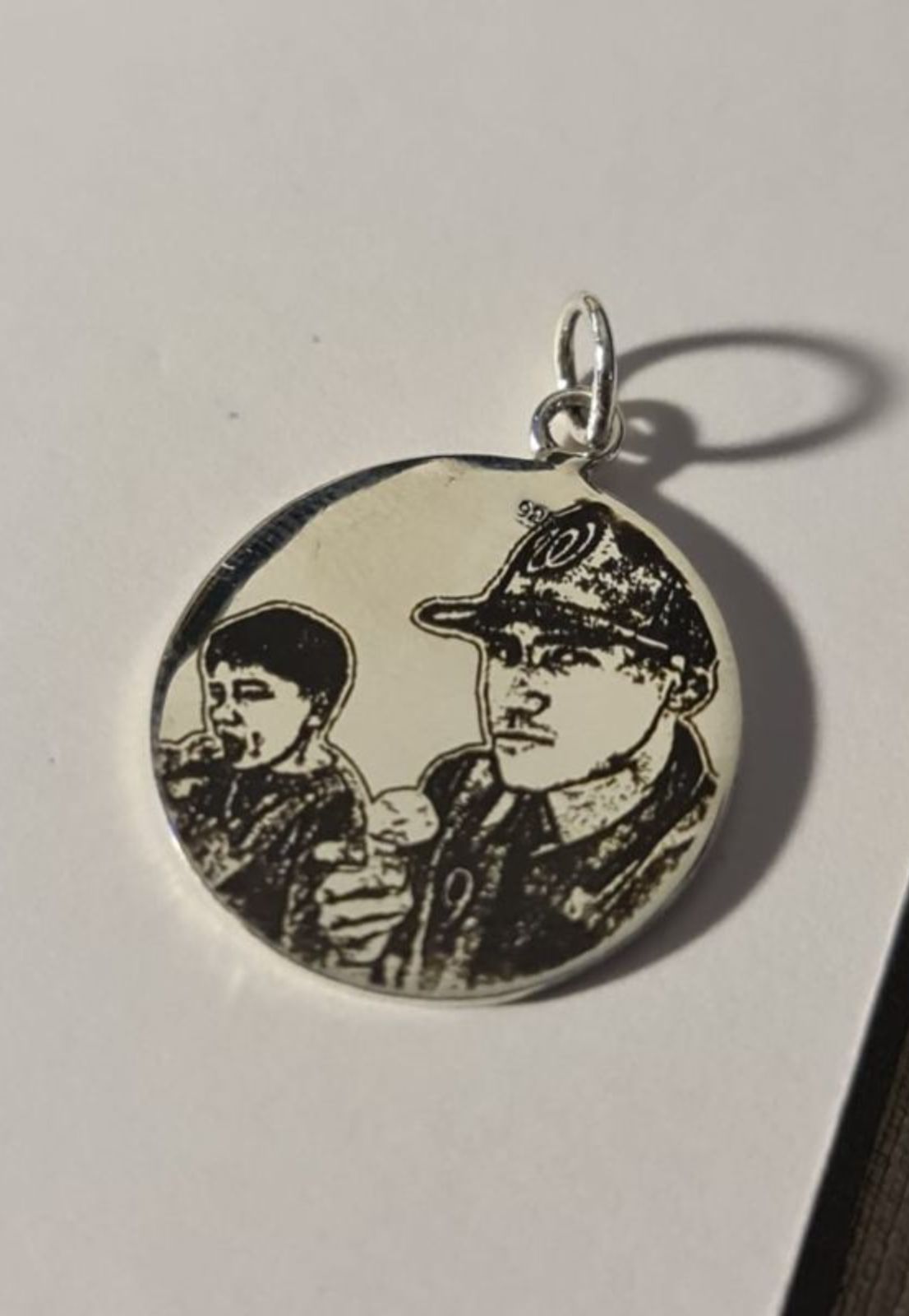 Medalla de plata 18mm. Circulo